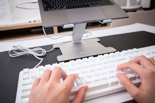 是電腦支架，也是拓展塢——Mac好物之Orico支架體驗